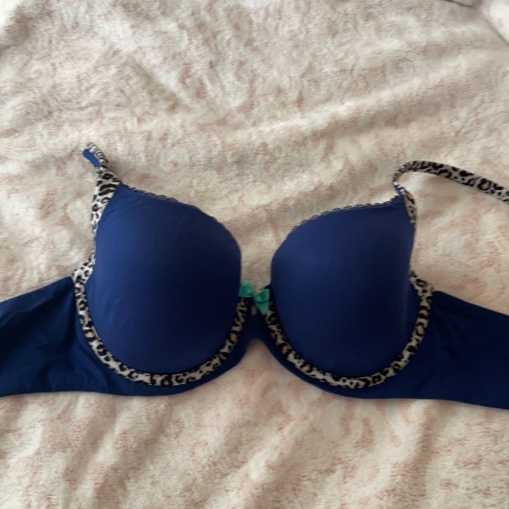 Victoria secret bra